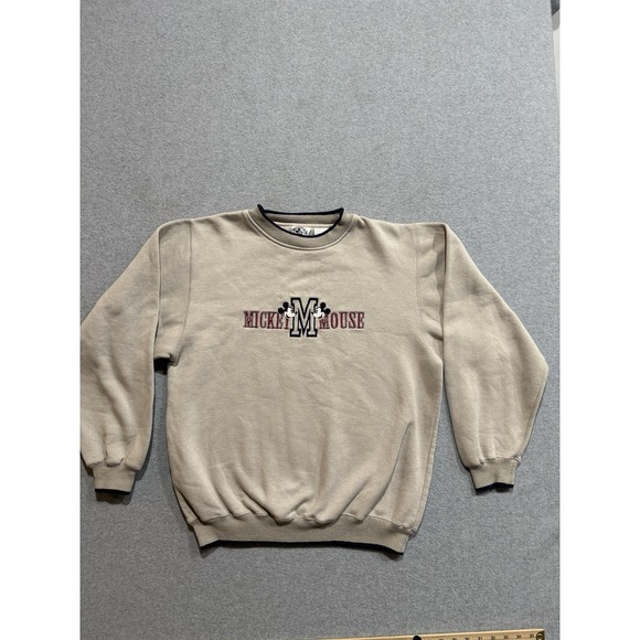 VINTAGE Mickey & Co Disney Sweatshirt Crewneck  Embroidered Graphic Sz L  Large - Picture 2 of 15